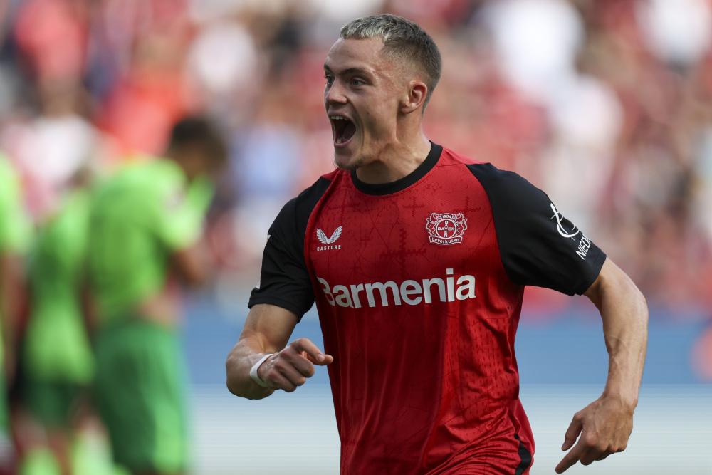 爱游戏游戏平台-英雄联盟blg中单是谁