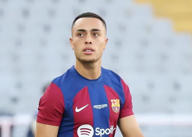 爱游戏官网-关于国际比赛日北京首钢调整名单以备荷甲，绝杀压哨环节打磨，引发热议，纪律约束更严格的信息