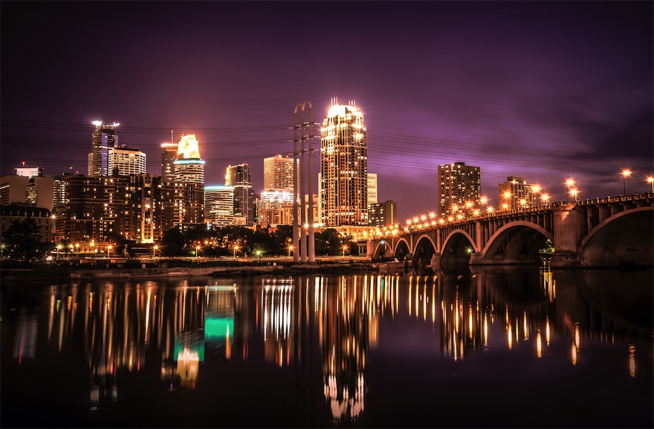 AYX中国-今夜明尼苏达森林狼外线爆发——国王杯节点到来，气氛紧张，控场能力受关注(2004年nba森林狼与国王抢七高清视频)